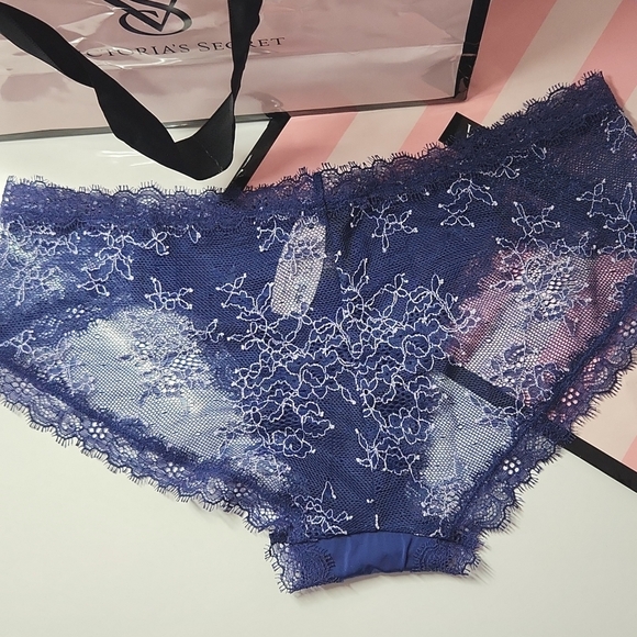 Victoria's Secret Dream Angels Hiphugger Panties size small - Picture 2 of 3